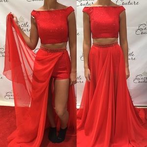 Prom dress red